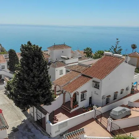 Paradise - Azalea Villa Nerja