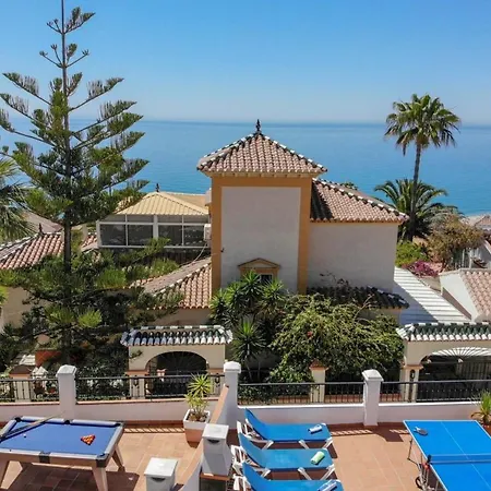 Paradise - Azalea Villa Nerja