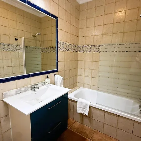 Villa Paradise - Azalea