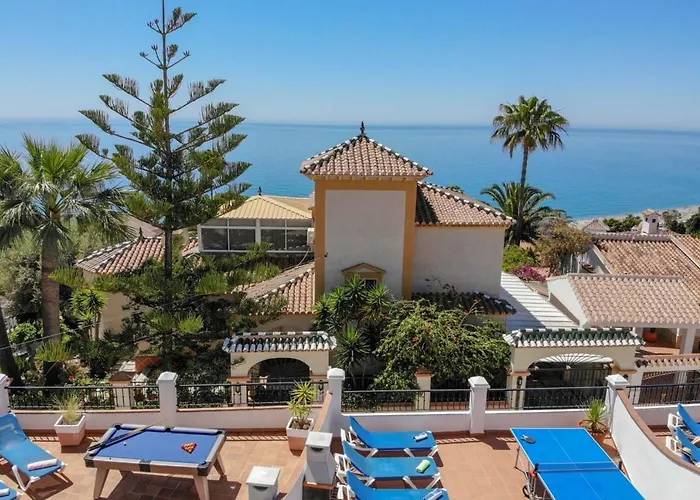 Paradise - Azalea Villa Nerja