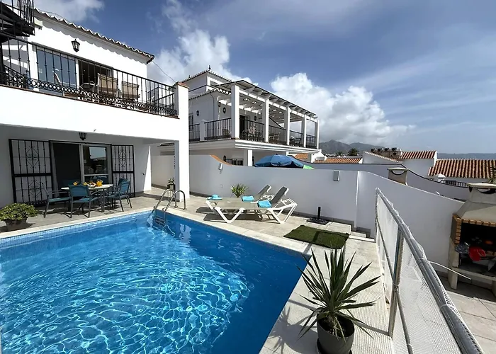 Paradise - Azalea Villa