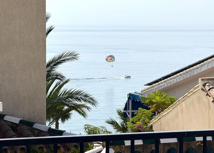Paradise - Azalea Villa Nerja